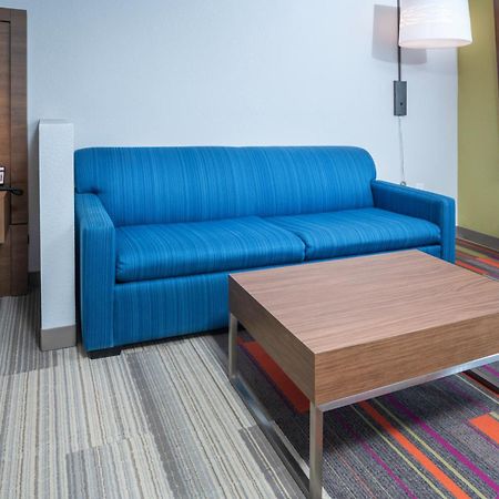 Holiday Inn Express & Suites - Florence - Cincinnati Airport By Ihg Eksteriør bilde