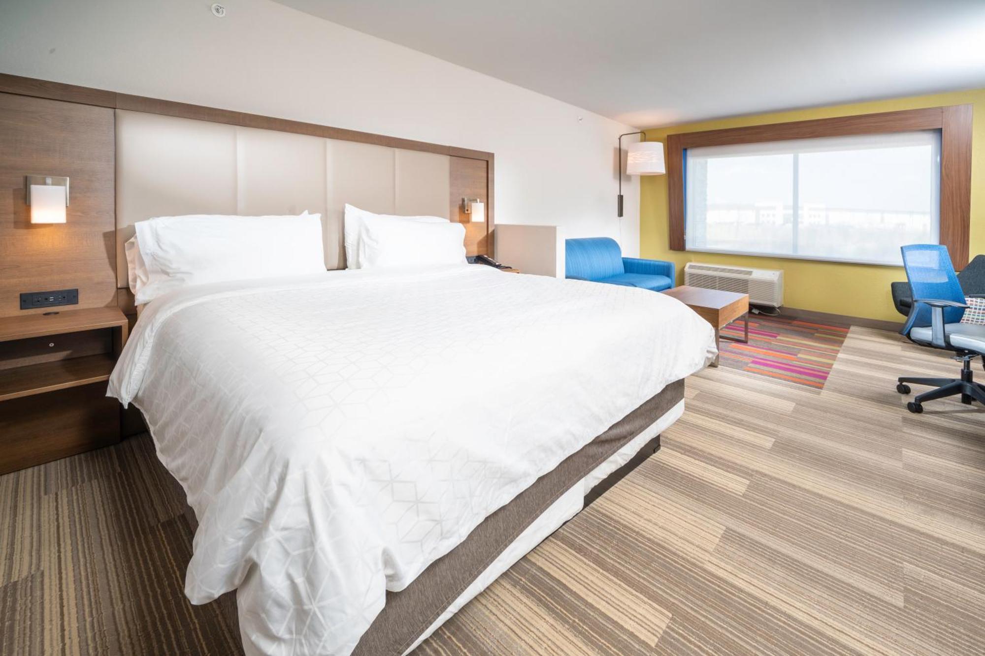 Holiday Inn Express & Suites - Florence - Cincinnati Airport By Ihg Eksteriør bilde