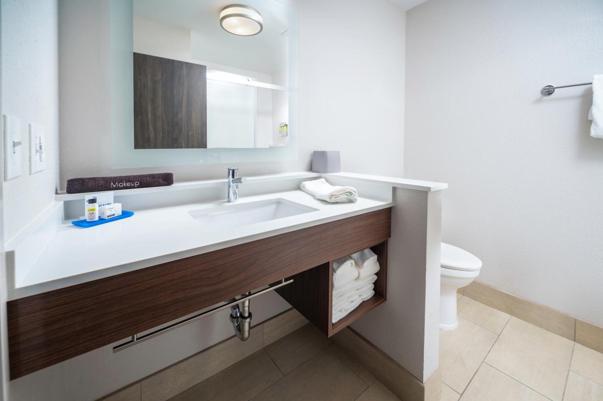 Holiday Inn Express & Suites - Florence - Cincinnati Airport By Ihg Eksteriør bilde