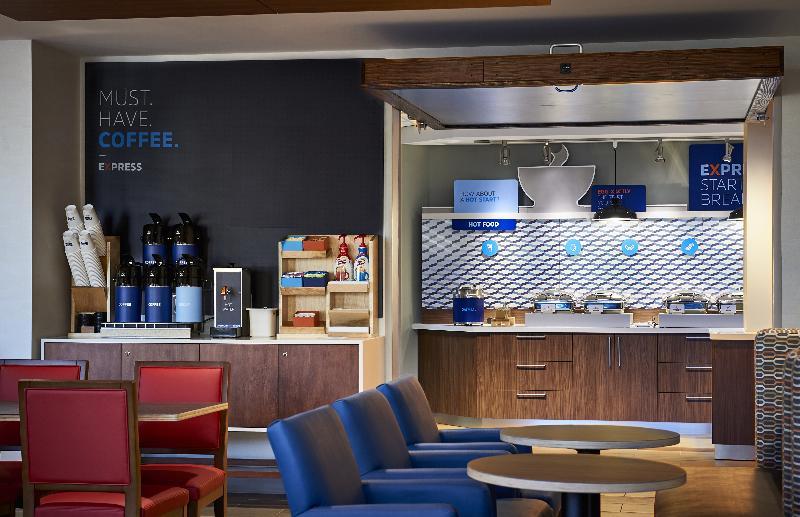 Holiday Inn Express & Suites - Florence - Cincinnati Airport By Ihg Eksteriør bilde